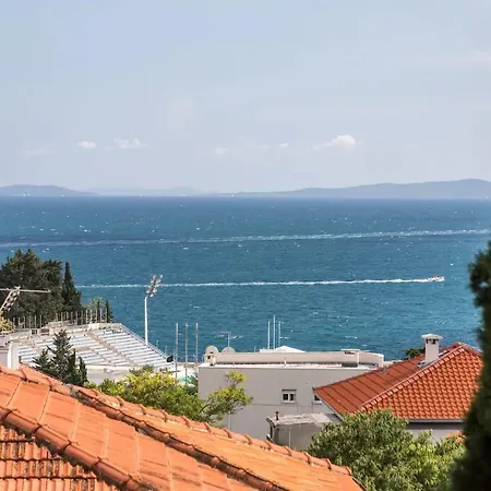 Relax & Recharge Sea View Appartamento